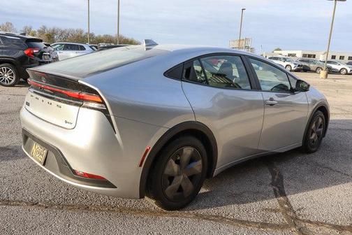 2024 Toyota Prius LE