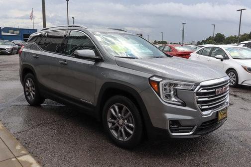 2024 GMC Terrain SLT