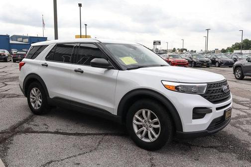 2021 Ford Explorer Base