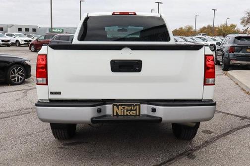 2015 Nissan Titan S