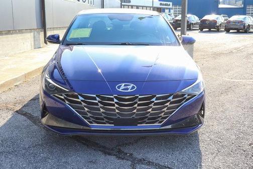 2021 Hyundai ELANTRA SEL