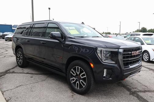 2024 GMC Yukon XL AT4