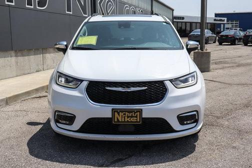 2023 Chrysler Pacifica Limited