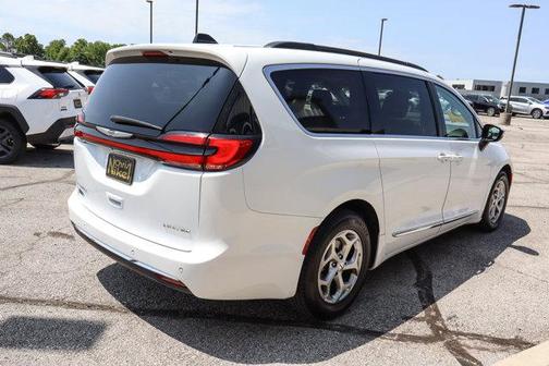 2023 Chrysler Pacifica Limited