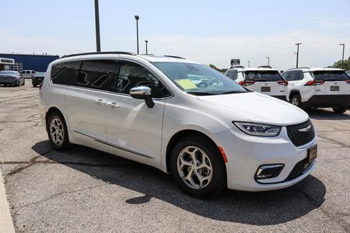 2023 Chrysler Pacifica Limited