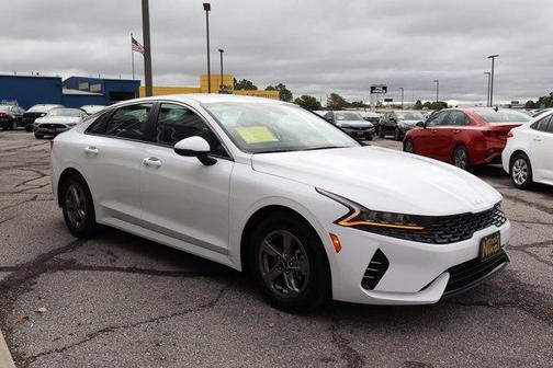 2023 Kia K5 LXS