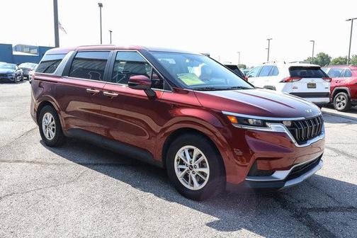 2024 Kia Carnival LX