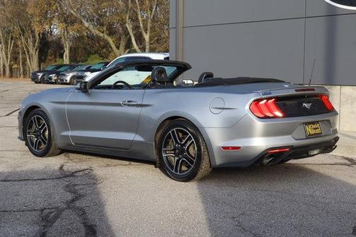 2022 Ford Mustang EcoBoost Premium