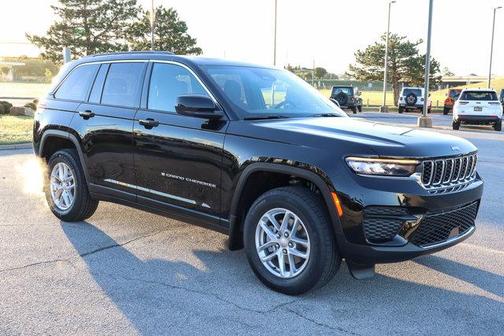 2025 Jeep Grand Cherokee Laredo X