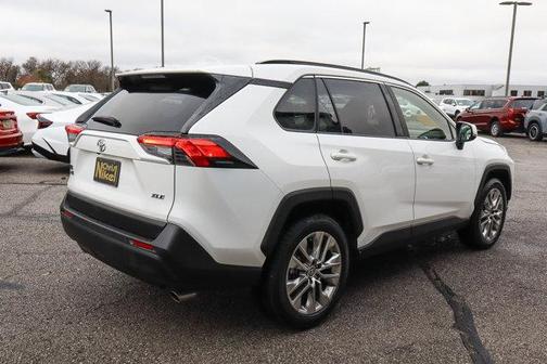 2020 Toyota RAV4 XLE Premium