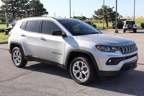 2025 Jeep Compass Latitude