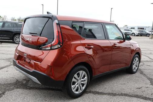 2023 Kia Soul LX