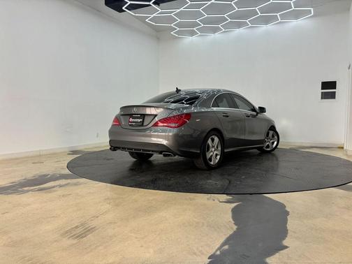 2015 Mercedes-Benz CLA-Class Base
