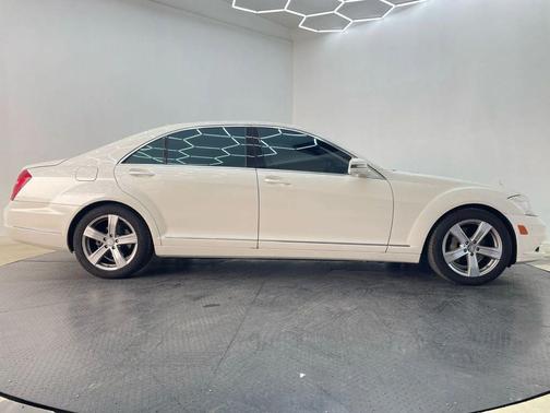 2011 Mercedes-Benz S-Class S 550 Sedan 4D