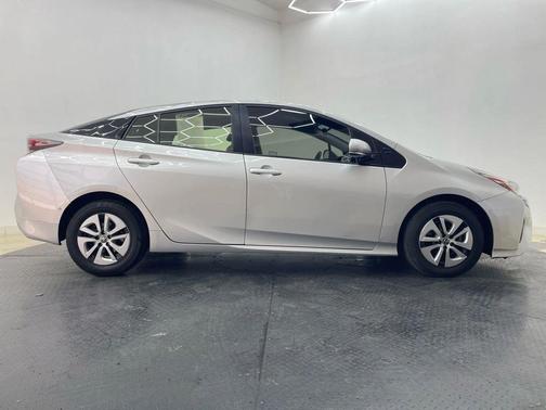 2018 Toyota Prius Two