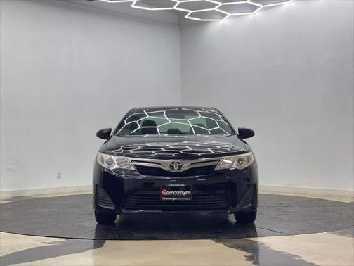 2013 Toyota Camry LE
