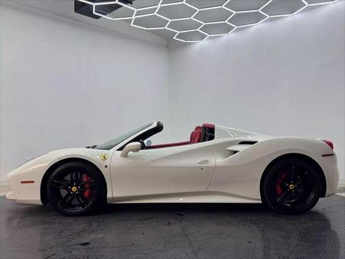 2018 Ferrari 488 Spider Base