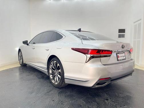 2019 Lexus LS 500 Base
