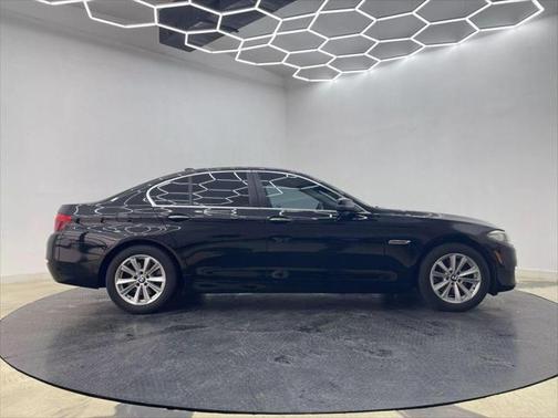 2014 BMW 528 528i Sedan 4D