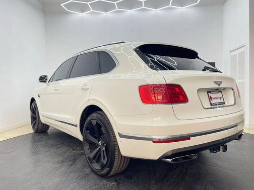 2018 Bentley Bentayga Onyx Edition