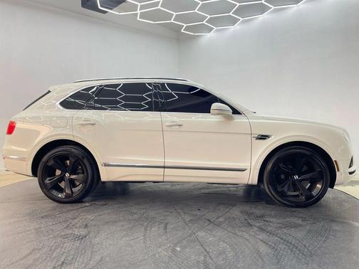 2018 Bentley Bentayga Onyx Edition
