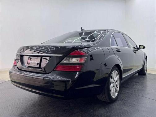 2007 Mercedes-Benz S-Class S 550 Sedan 4D