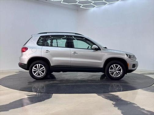 2016 Volkswagen Tiguan 2.0T S 4MOTION