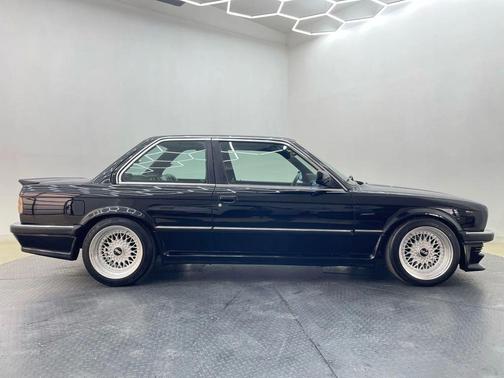 1984 BMW 318 318i 2D Sedan