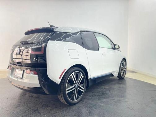 2016 BMW i3 Base w/Range Extender
