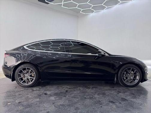 2018 Tesla Model 3 Mid Range