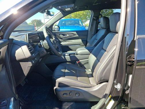 2025 Chevrolet Traverse High Country