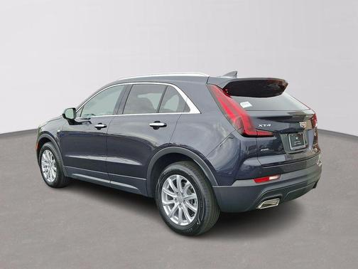 2022 Cadillac XT4 Luxury