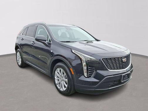 2022 Cadillac XT4 Luxury