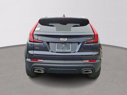 2022 Cadillac XT4 Luxury