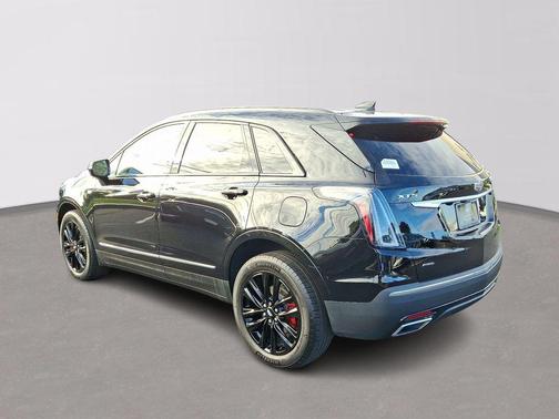 2022 Cadillac XT5 Sport