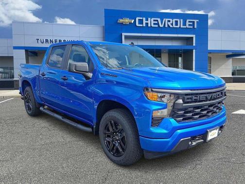 2025 Chevrolet Silverado 1500 Custom