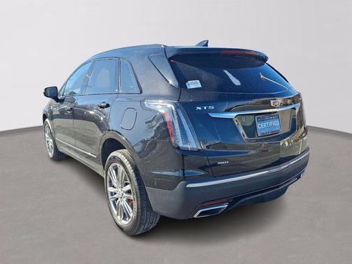 2025 Cadillac XT5 Sport