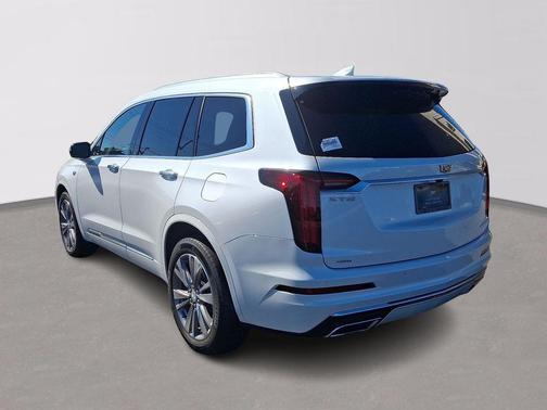2022 Cadillac XT6 Premium Luxury AWD