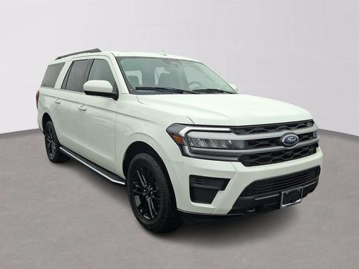 2022 Ford Expedition Max XLT
