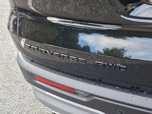 2025 Chevrolet Traverse AWD Z71