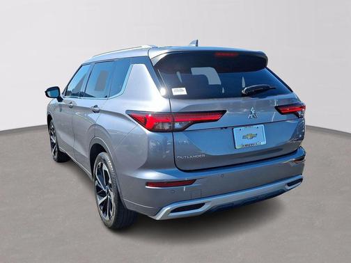 2022 Mitsubishi Outlander SEL 2.5 2WD