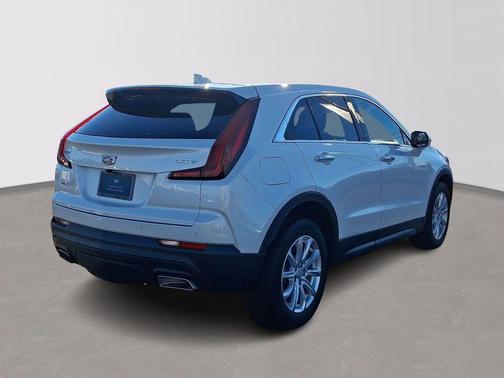 2022 Cadillac XT4 Luxury