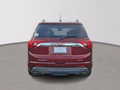 2018 GMC Acadia Denali