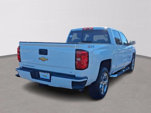 2017 Chevrolet Silverado 1500 2LT
