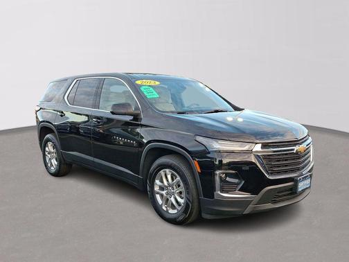 2023 Chevrolet Traverse LS