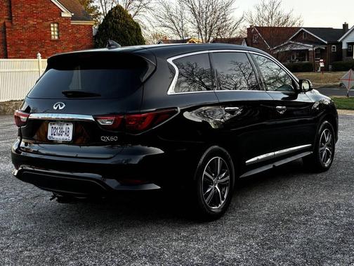 2018 INFINITI QX60 Base