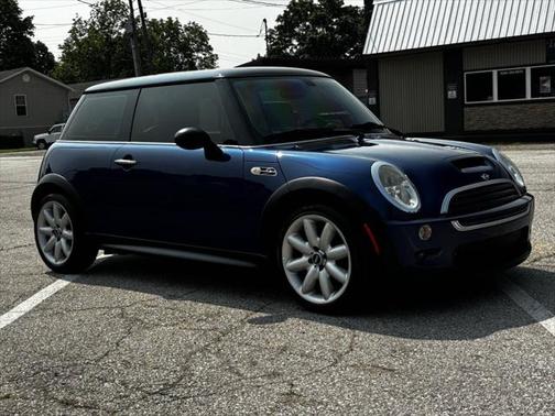 2003 MINI Cooper S Base