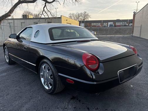 2002 Ford Thunderbird Deluxe