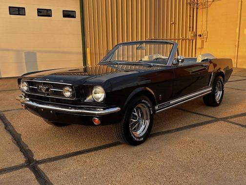 1965 Ford Mustang Base