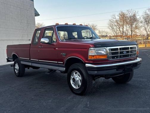 1996 Ford F-250 XLT SuperCab H/D